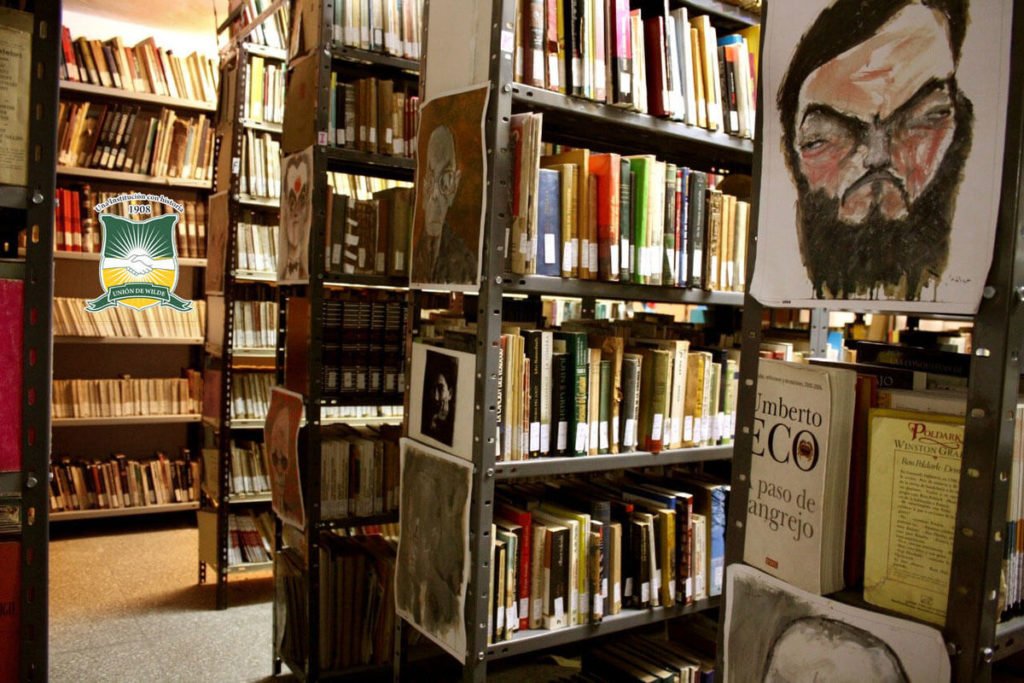 Biblioteca Julio Cortázar,